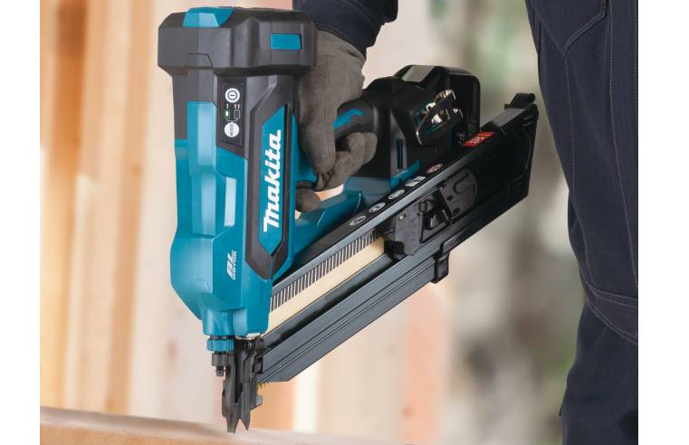 Makita DBN900 18V LXT Framing Nailer