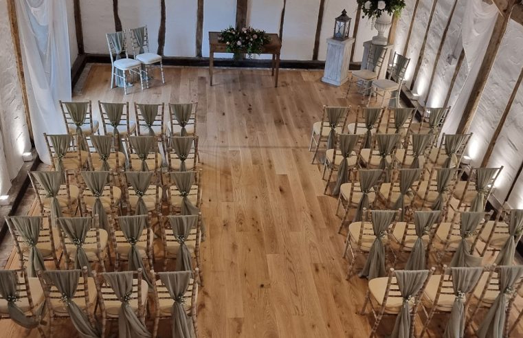 Designer Contracts supplies and installs  flooring at a luxury wedding venue